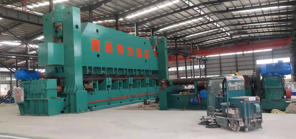 二手船用卷板機(jī)